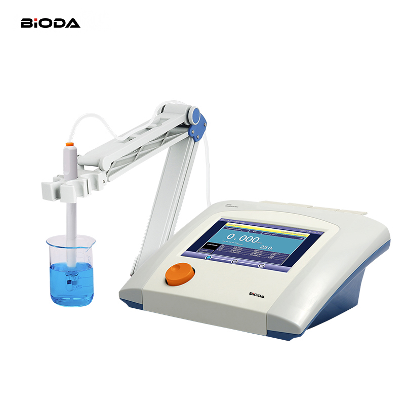 EC600L Benchtop Conductivity Meter