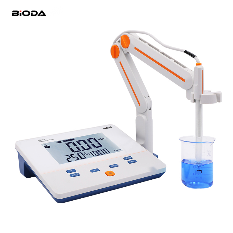 EC200EM Benchtop Conductivity Meter