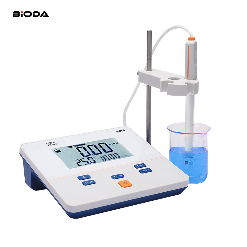 EC100B Benchtop Conductivity Meter